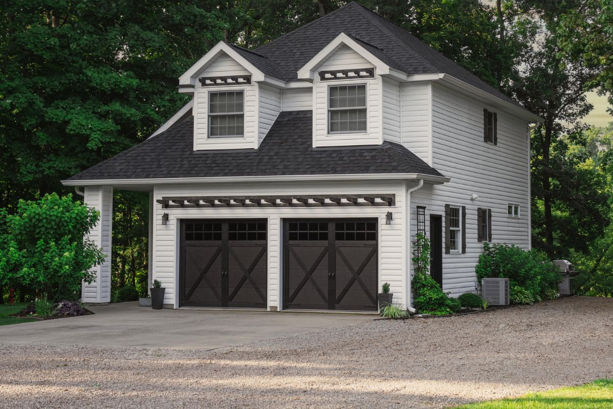 Why pick C.H.I. Overhead Doors?